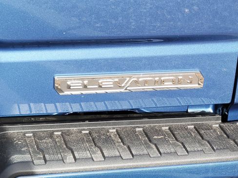 New 2026 GMC Sierra 1500 Elevation w/ Preferred Package image 11