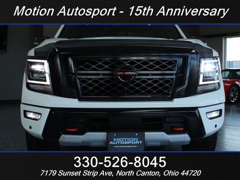 Used 2020 Nissan Titan Platinum Reserve AWD/4WD image 36
