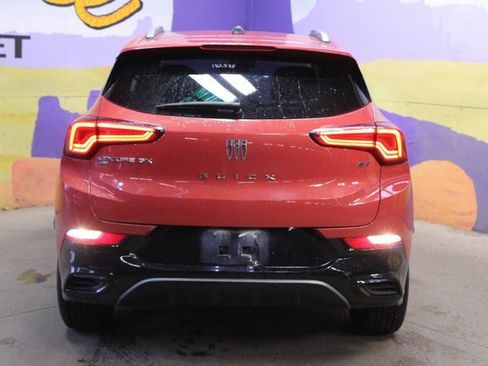 Used 2024 Buick Encore GX Sport Touring image 7