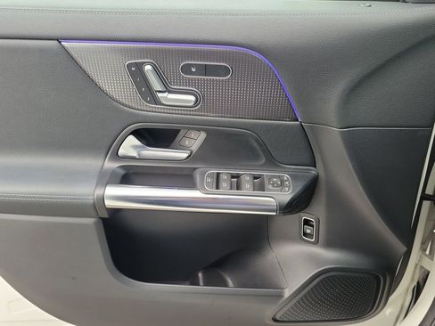 Certified 2022 Mercedes-Benz GLA 250 image 24