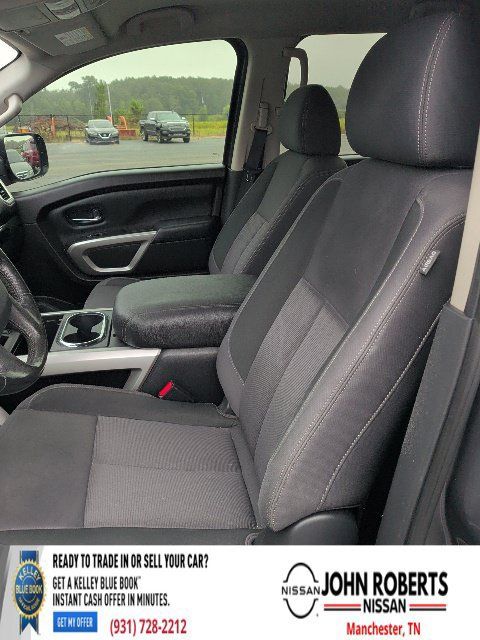 Used 2021 Nissan Titan SV w/ SV Convenience Package RWD image 11