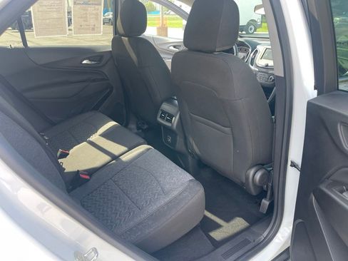 Used 2023 Chevrolet Equinox LT FWD image 17