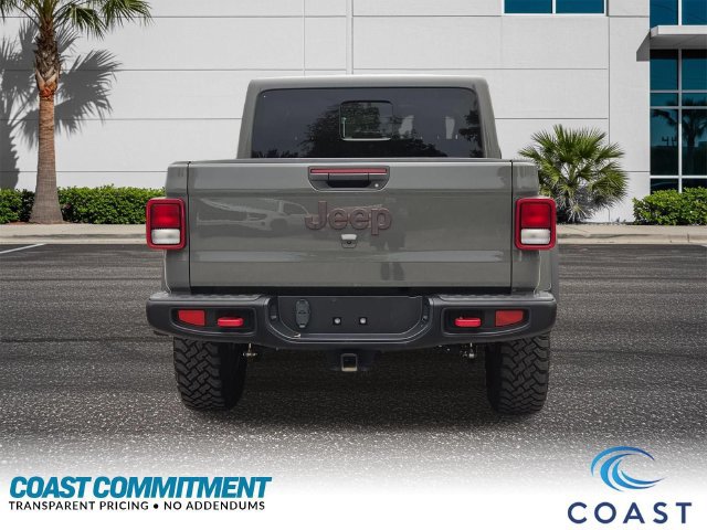 Used 2023 Jeep Gladiator Rubicon w/ Trailer Tow Package AWD/4WD image 7