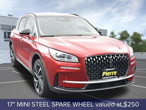 New 2025 Lincoln Corsair Reserve image 6