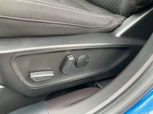 Certified 2023 Ford Escape Active AWD/4WD image 17