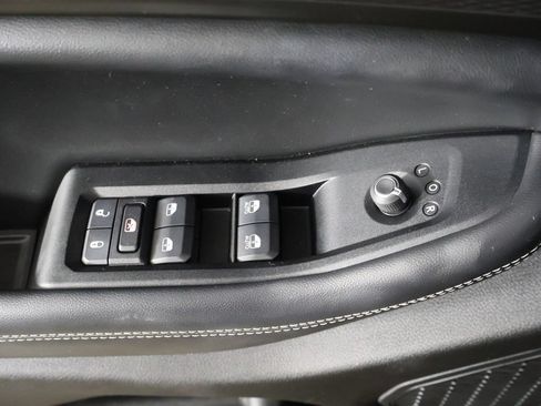Used 2023 Jeep Grand Cherokee L Laredo AWD/4WD image 37