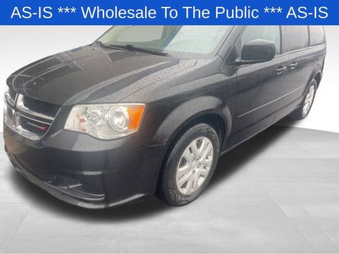 Used 2016 Dodge Grand Caravan SE w/ Quick Order Package 29E SE image 3