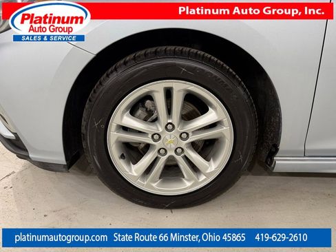 Used 2017 Chevrolet Cruze LT w/ Sun And Sound Package FWD image 48