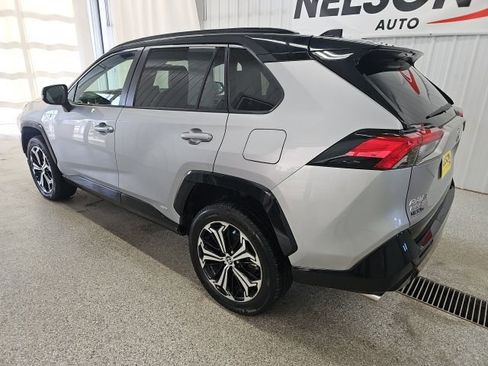 Used 2021 Toyota RAV4 XSE w/ Weather Package image 9