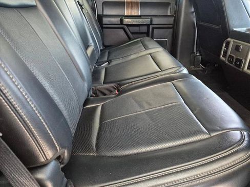 Used 2020 Ford F150 Lariat RWD image 18