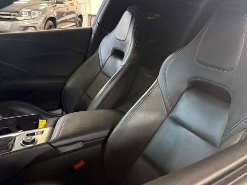 Used 2018 Chevrolet Corvette Stingray Coupe w/ Battery Protection Package RWD image 9