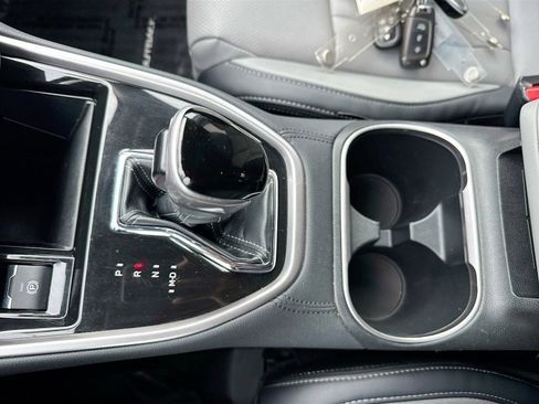 Used 2024 Subaru Outback Limited image 25