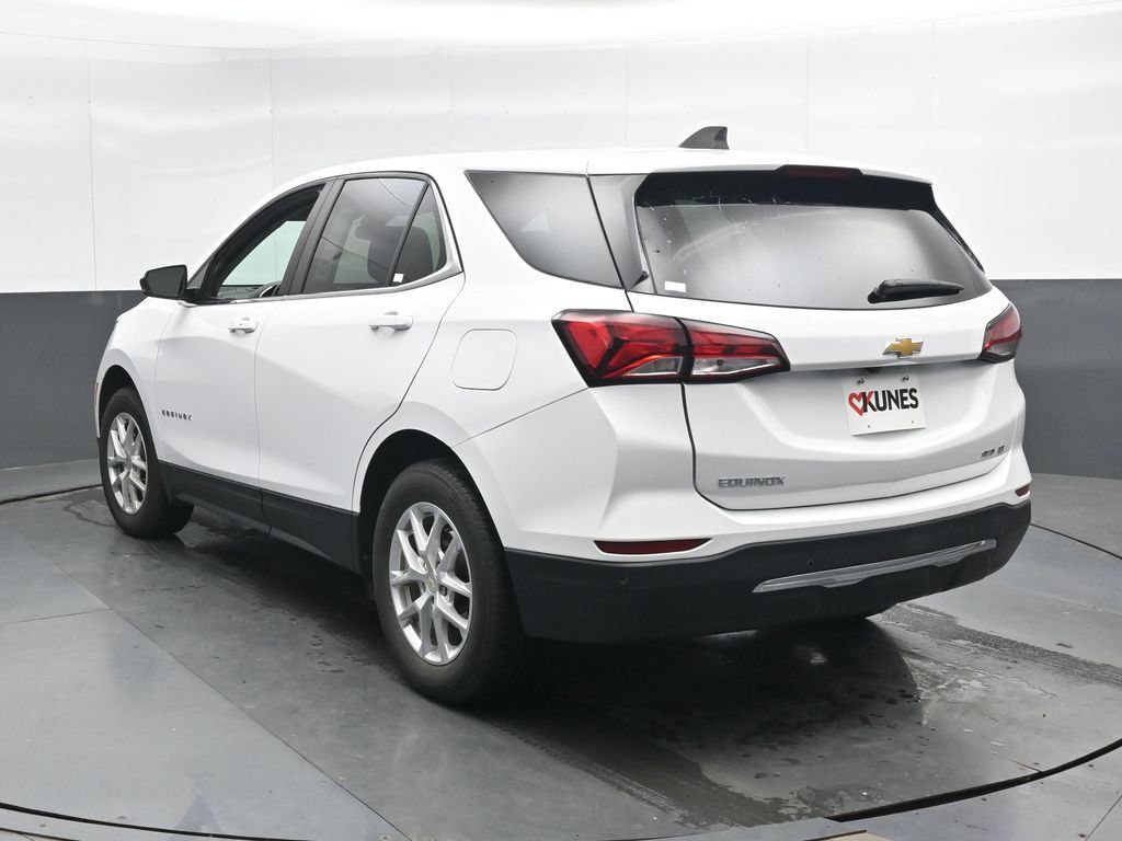 Used 2024 Chevrolet Equinox LT AWD/4WD image 10