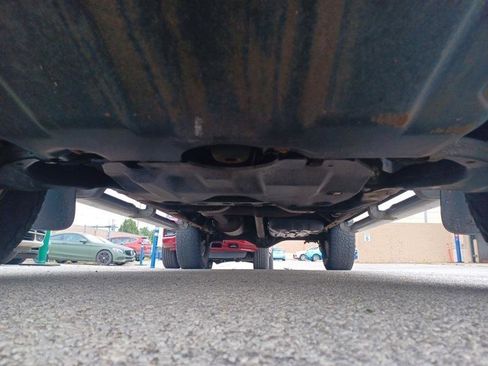 Used 2005 Toyota Tacoma PreRunner image 10