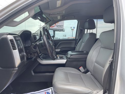 Used 2018 Chevrolet Silverado 2500 LTZ w/ Vortec Plus Package AWD/4WD image 34