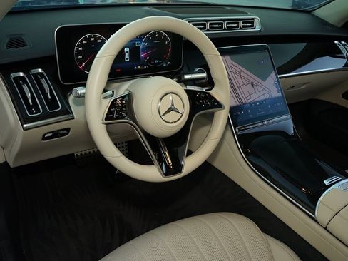 Used 2022 Mercedes-Benz S 500 S 500 image 8