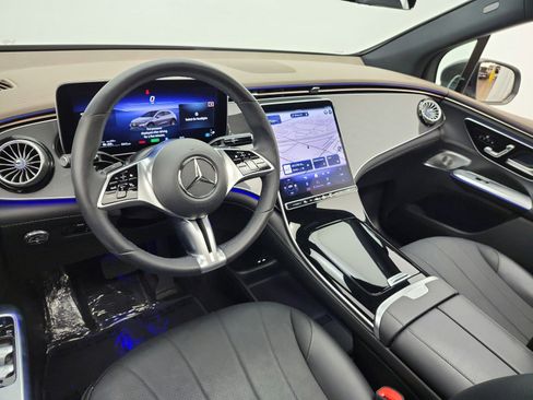 Used 2023 Mercedes-Benz EQE 350+ SUV image 9
