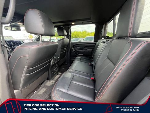 Used 2021 Nissan Titan PRO-4X w/ Pro-4x Convenience Package AWD/4WD image 12