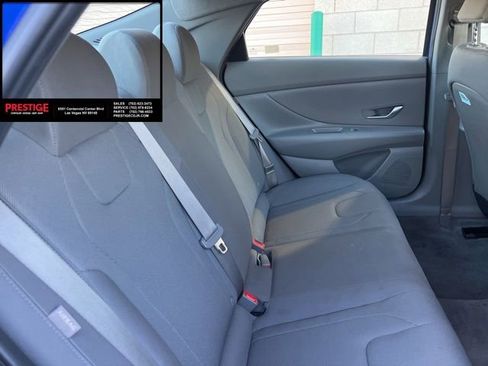 Used 2024 Hyundai Elantra SE image 19