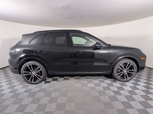 New 2026 Porsche Cayenne AWD/4WD image 8