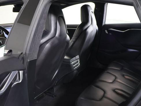 Used 2016 Tesla Model S 90D image 27