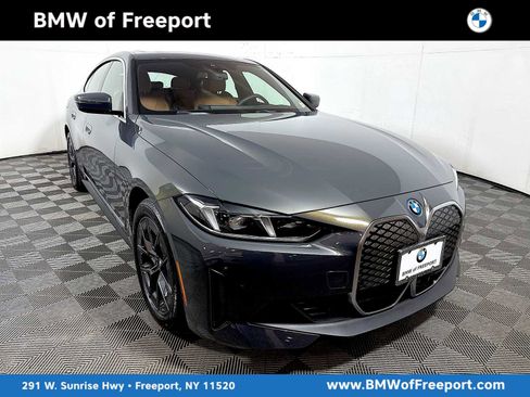 Used 2025 BMW i4 eDrive40 w/ Premium Package image 1