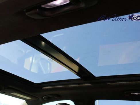 Used 2019 Cadillac XT5 Platinum image 17