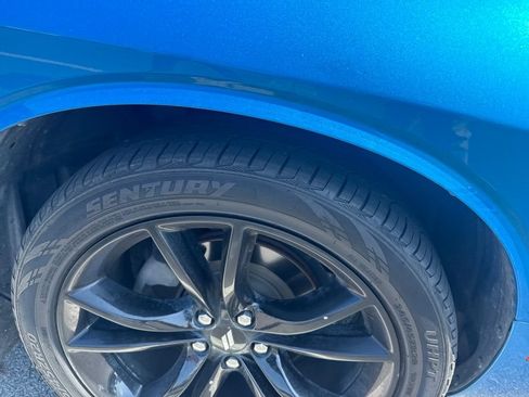 Used 2018 Dodge Challenger SXT RWD image 10