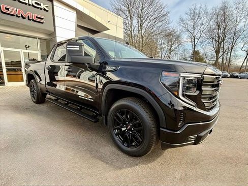 Used 2023 GMC Sierra 1500 Pro w/ Graphite Edition image 6