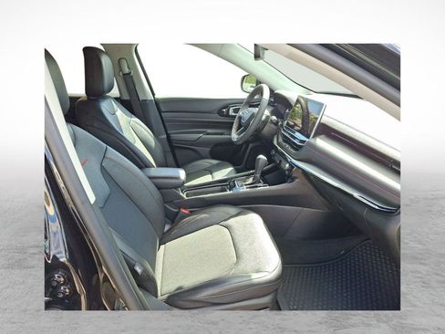 Certified 2022 Jeep Compass Trailhawk image 11