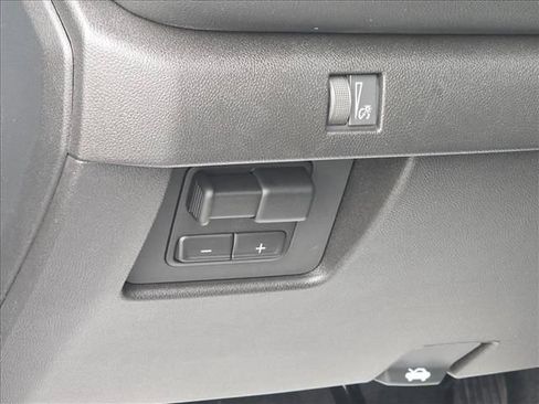 New 2026 Chevrolet Colorado LT w/ LT Convenience Package image 7