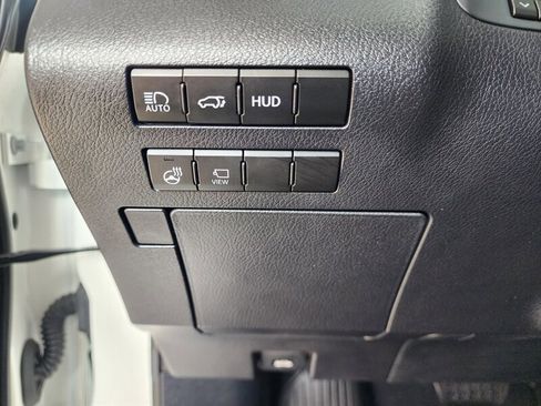 Used 2022 Lexus RX 350L Luxury image 27