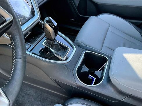 Used 2025 Subaru Outback Limited w/ Tech Package 3 AWD/4WD image 15