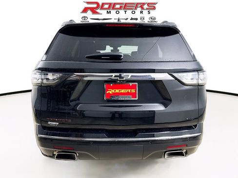 Used 2020 Chevrolet Traverse Premier w/ Redline Edition image 6