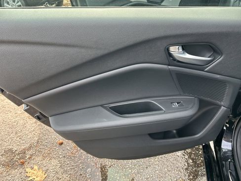 Certified 2025 Acura TLX w/ Technology Package image 17