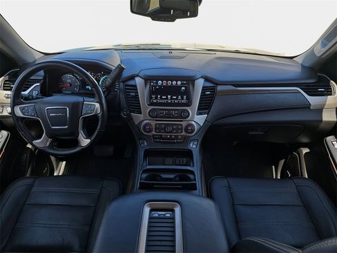 Used 2019 GMC Yukon Denali w/ Denali Ultimate Package image 9