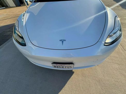 Used 2023 Tesla Model Y Long Range AWD/4WD image 28