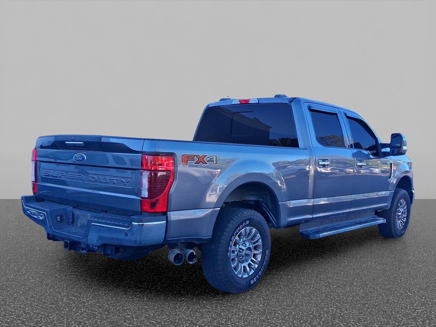 Used 2022 Ford F250 XLT w/ XLT Premium Package AWD/4WD image 4