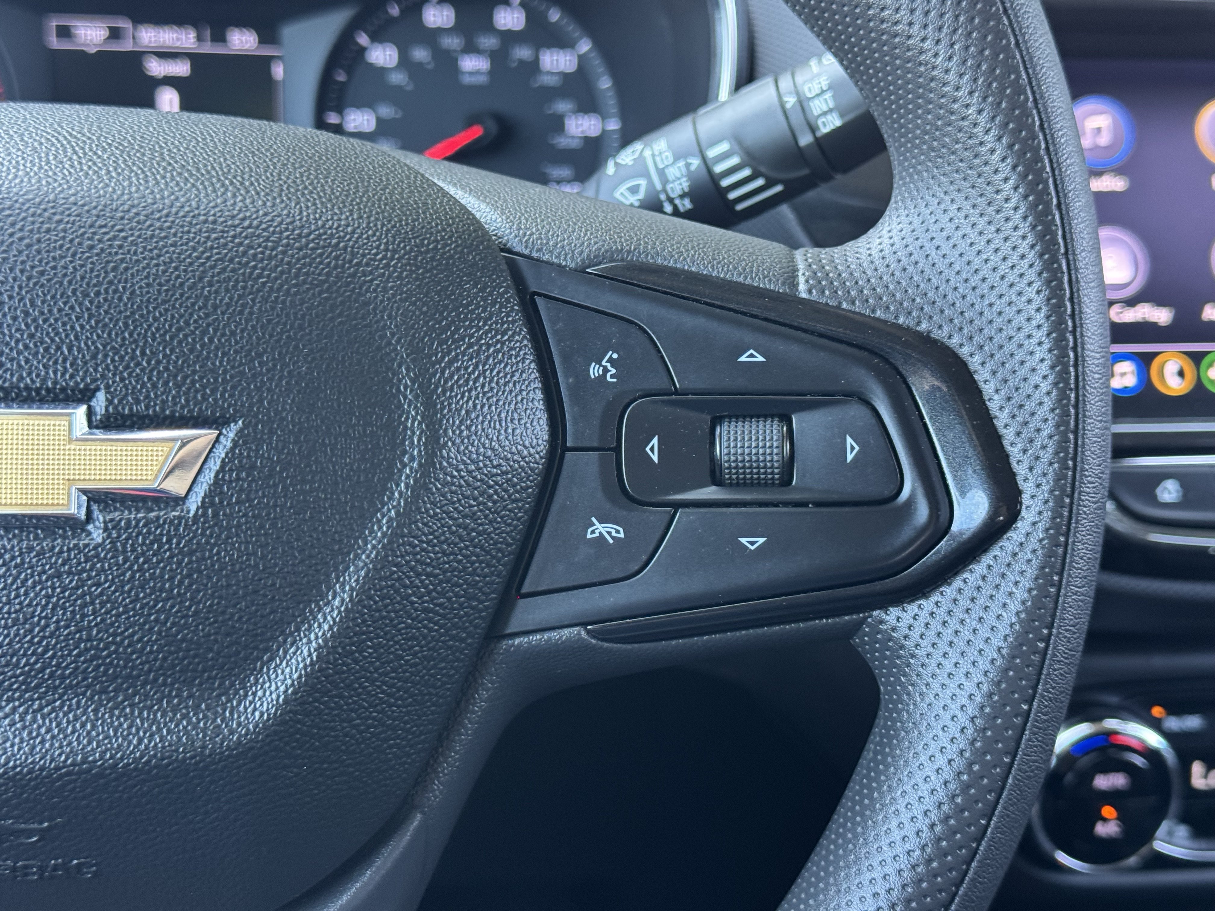 Used 2022 Chevrolet TrailBlazer LT w/ Convenience Package FWD image 34