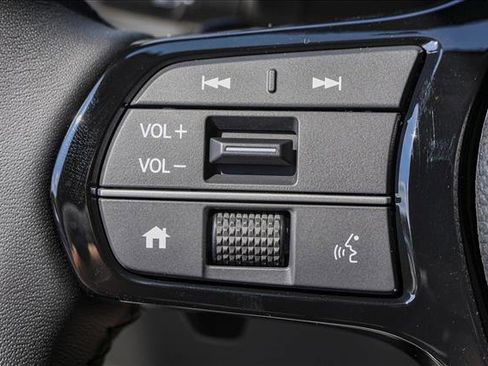 New 2025 Honda Pilot Touring image 14