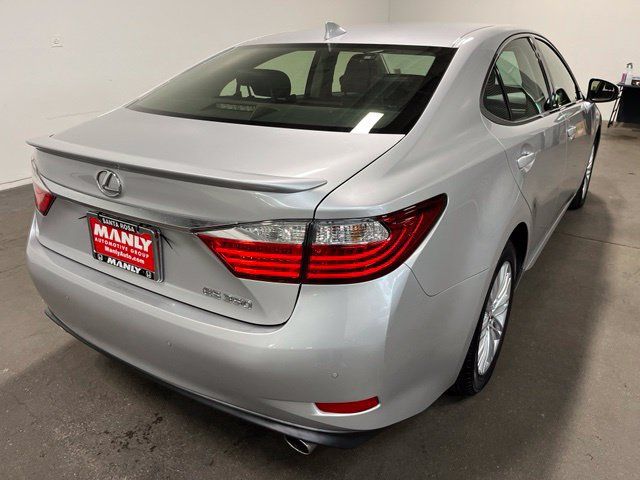 Used 2015 Lexus ES 350 w/ Premium Package FWD image 3