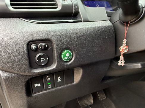 Used 2021 Honda Pilot Black Edition image 17