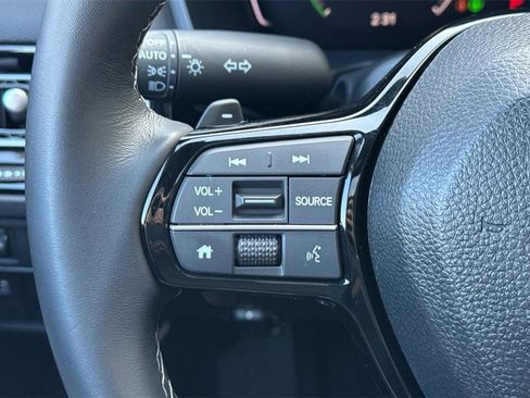 Certified 2025 Honda Civic Sport image 27