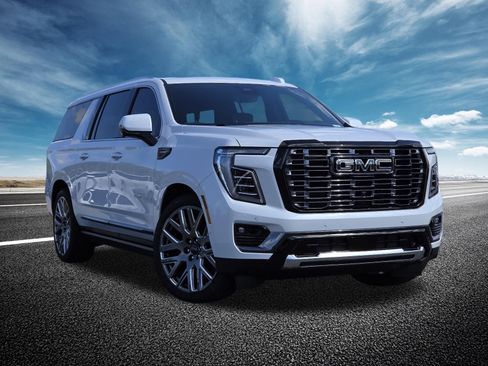 New 2026 GMC Yukon XL Denali Ultimate w/ LPO, Illumination Package AWD/4WD image 2