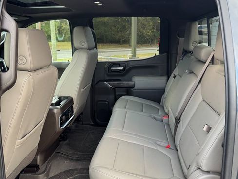 Used 2020 Chevrolet Silverado 1500 LTZ w/ LTZ Texas Edition image 12