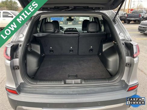 Certified 2019 Jeep Cherokee Limited image 12