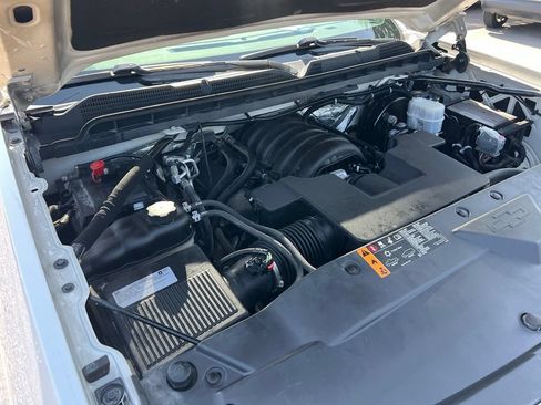 Used 2018 Chevrolet Silverado 1500 High Country AWD/4WD image 48