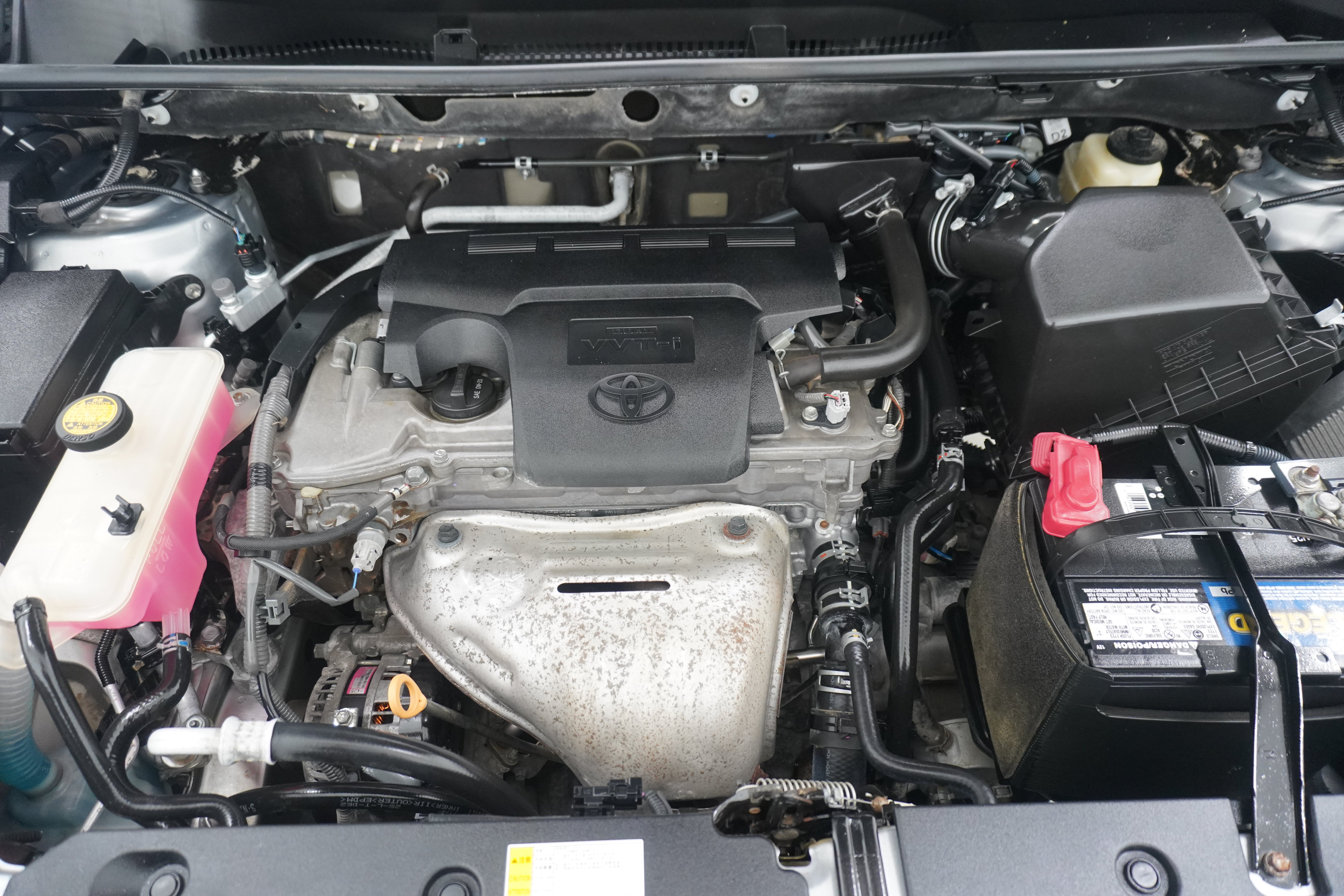Used 2017 Toyota RAV4 XLE w/ Plus Special Value Package FWD image 29