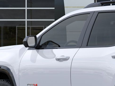 New 2026 GMC Terrain AT4 w/ Technology Package II AWD/4WD image 12