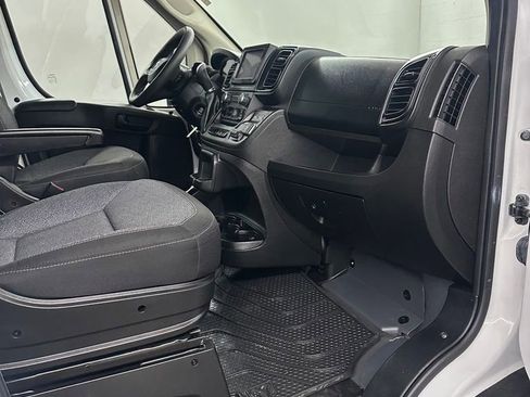 Used 2022 RAM ProMaster 2500 w/ Convenience Group image 27